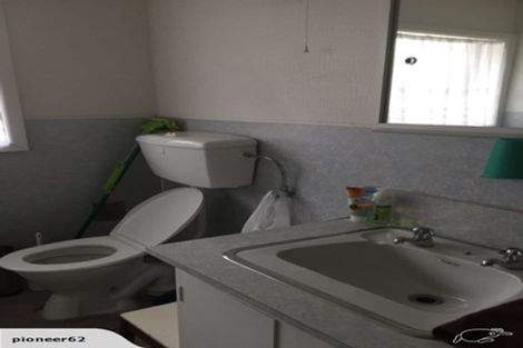 Photo of property in 27 Tuirau Place, Ilam, Christchurch, 8041