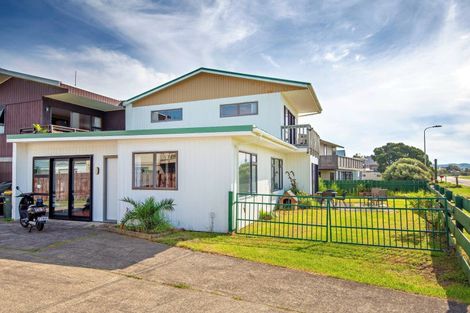 Photo of property in 298a Ocean Road, Ohope, 3121