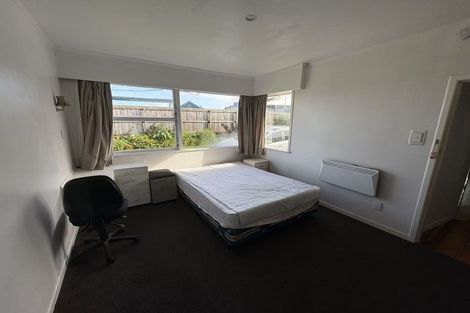Photo of property in 92 Hillcrest Road, Hillcrest, Hamilton, 3216