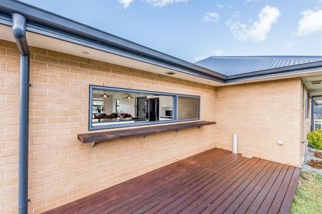 Photo of property in 21 Coachmans Road, Prebbleton, 7604