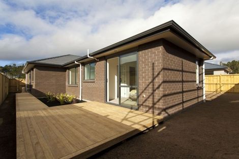 Photo of property in 62 Matua Road, Huapai, Kumeu, 0810