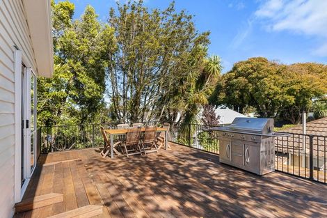 Photo of property in 24 Dominion Avenue, Spreydon, Christchurch, 8024