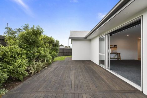 Photo of property in 2 Serenity Crescent, Kelvin Grove, Palmerston North, 4414