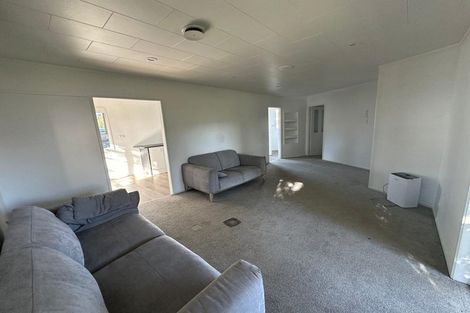 Photo of property in 19 Sandrine Avenue, Clover Park, Auckland, 2019