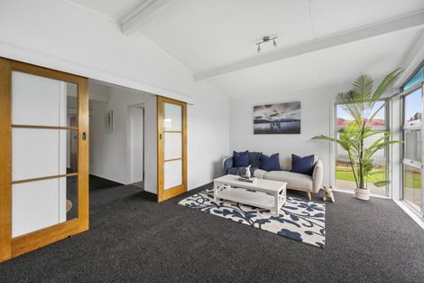 Photo of property in 439 Gloucester Street, Taradale, Napier, 4112