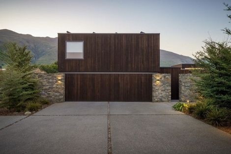 Photo of property in 73 West Meadows Drive, Wanaka, 9305