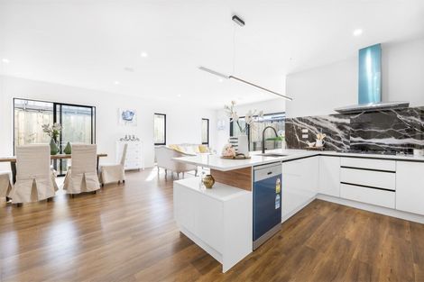 Photo of property in 25 Greenan Drive, Flat Bush, Auckland, 2019