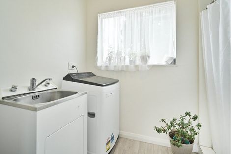 Photo of property in 912 Tamatea Place, Mahora, Hastings, 4120