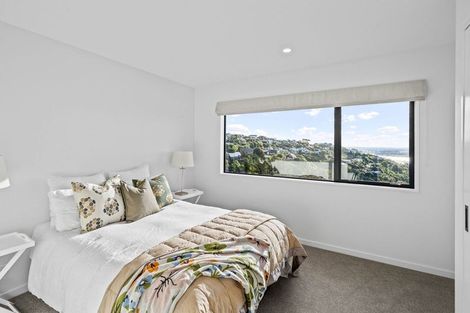 Photo of property in 13 Saint Remy Lane, Redcliffs, Christchurch, 8081