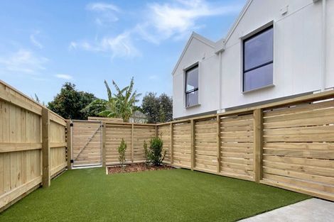 Photo of property in 1/39 Pakuranga Road, Pakuranga, 2010