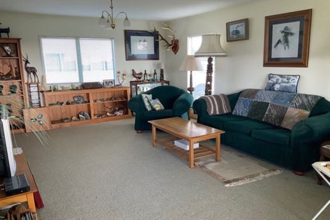 Photo of property in 78c Hyland Place, Waiuku, 2681