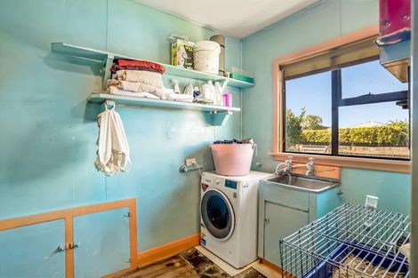 Photo of property in 902 Avonside Drive, Avondale, Christchurch, 8061