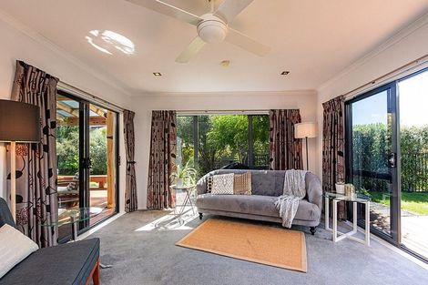 Photo of property in 11 Port Lane, Whitby, Porirua, 5024