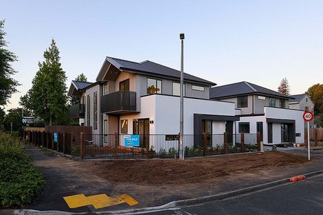 Photo of property in 64u3 Banbury Crescent, Fairfield, Hamilton, 3214