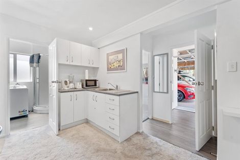 Photo of property in 591 Whangaparaoa Road, Stanmore Bay, Whangaparaoa, 0932