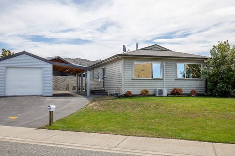 Photo of property in 40 Albert Drive, Clyde, 9330