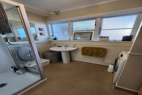 Photo of property in 45 Queen Street, Mount Victoria, Wellington, 6011