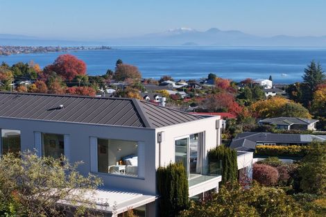 Photo of property in 21 Henry Hill Road, Taupo, 3330