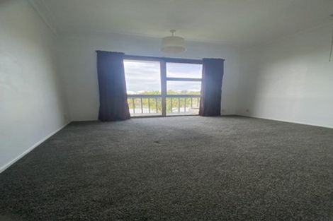 Photo of property in 2/46 Lyons Avenue, Murrays Bay, Auckland, 0630
