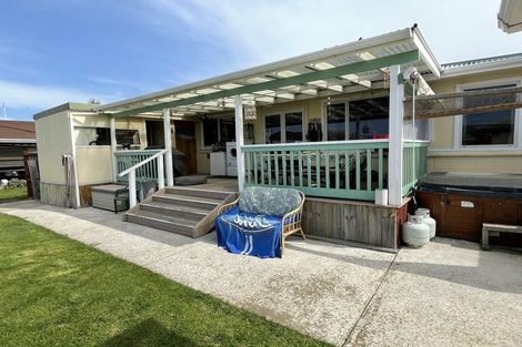 Photo of property in 22 Kinley Street, Rangiora, 7400