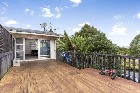 Photo of property in 186 Ti Rakau Drive, Pakuranga Heights, Auckland, 2010