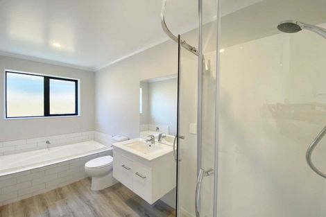 Photo of property in 30 Ellmers Street, Woodend, 7691