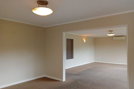 Photo of property in 32b Sailmaker Close, Whitby, Porirua, 5024