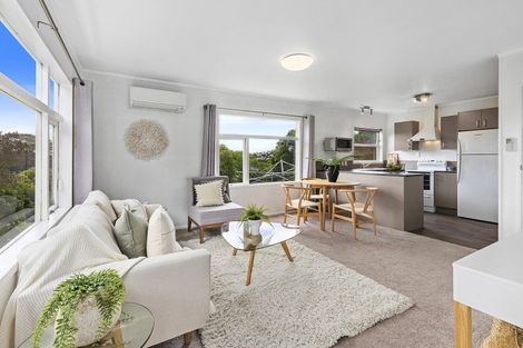 Photo of property in 27u3 Winston Street, Crofton Downs, Wellington, 6035