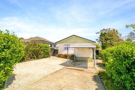 Photo of property in 12 Borich Road, Sunnyvale, Auckland, 0612