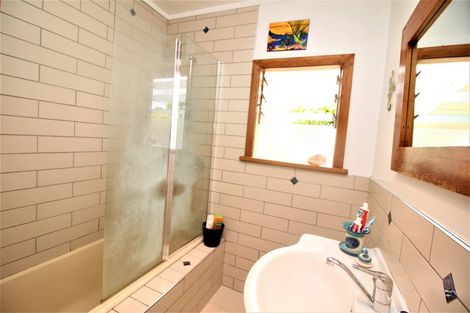 Photo of property in 88 Rosier Road, Glen Eden, Auckland, 0602