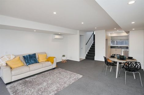 Photo of property in 30f Lyndon Street, Riccarton, Christchurch, 8041