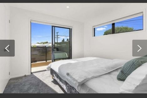 Photo of property in 2/137 View Road, Sunnyvale, Auckland, 0612