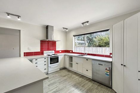 Photo of property in 19 Lombard Street, Palmerston North, 4410