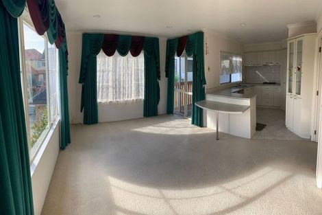 Photo of property in 26 Delmont Close, East Tamaki Heights, Auckland, 2016