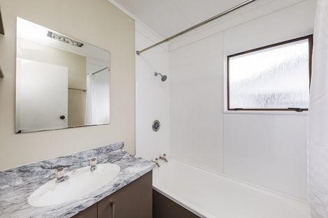 Photo of property in 7 Peter Hall Drive, Kelvin Grove, Palmerston North, 4414