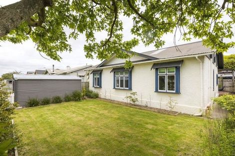 Photo of property in 31 Frederick Street, Terrace End, Palmerston North, 4410