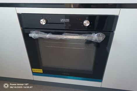 Photo of property in 3 Cade Place, Weymouth, Auckland, 2103