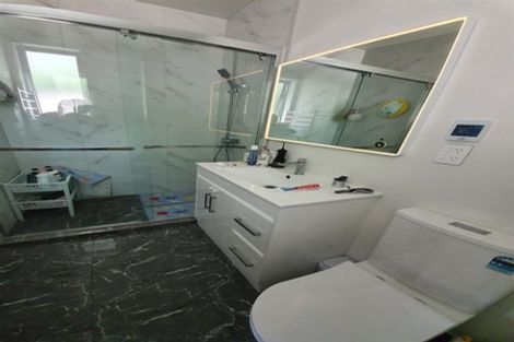 Photo of property in 40d Tomo Street, New Lynn, Auckland, 0600