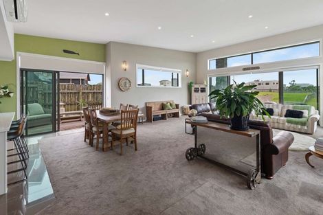 Photo of property in 3 Ngati Huia Place, Waitarere Beach, Levin, 5510