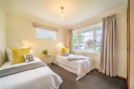 Photo of property in 19 Charles Street, Clouston Park, Upper Hutt, 5018