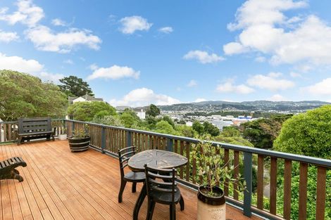 Photo of property in 83f1 Townsend Road, Miramar, Wellington, 6022