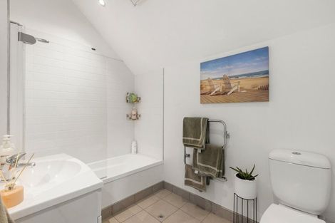 Photo of property in 3/17 Argentine Avenue, Miramar, Wellington, 6022