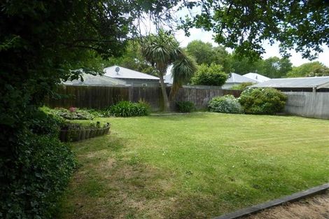 Photo of property in 125 Holly Road, St Albans, Christchurch, 8014