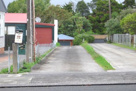 Photo of property in 27 Tirimoana Road, Te Atatu South, Auckland, 0602