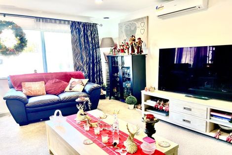 Photo of property in 1/3 Pelican Lane, Unsworth Heights, Auckland, 0632