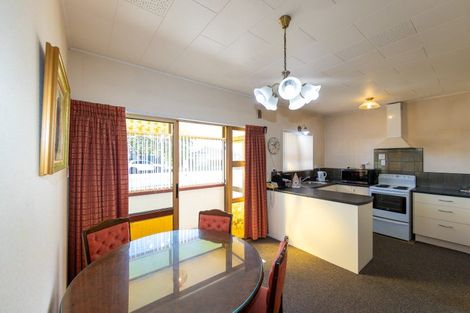 Photo of property in 202 Terrace Road, Parkvale, Hastings, 4122