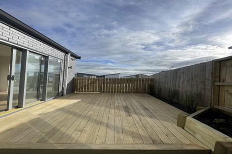 Photo of property in 3 Mata Road, Massey, Auckland, 0614