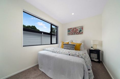 Photo of property in 6b Palmer Avenue, Glen Eden, Auckland, 0602
