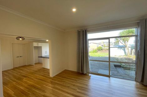 Photo of property in 66 Cutten Street, South Dunedin, Dunedin, 9012