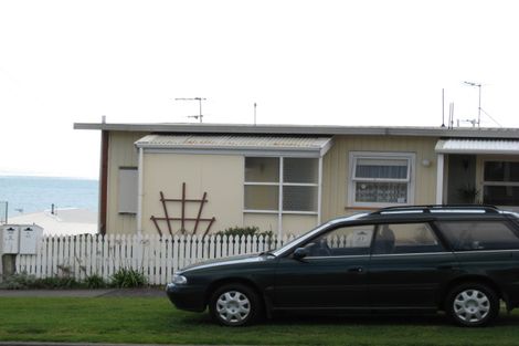 Photo of property in 1/23 Hamblyn Street, Strandon, New Plymouth, 4312
